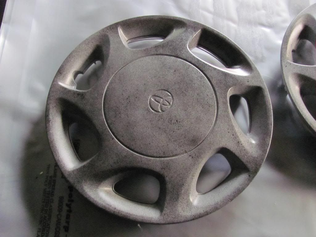 Plastic Hubcap Restore and Paint using Duplicolor • How to Paint Your